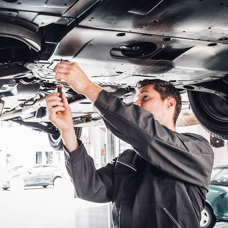 Mazda mantenimiento frenos delanteros traseros